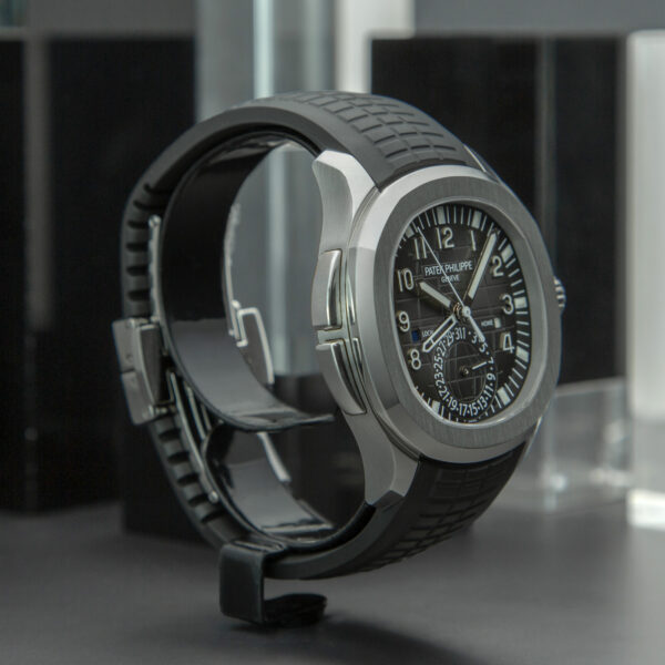 Patek Philippe, Aquanaut "Travel Time", 40mm, Ref. 5164A-001, Year: 2015, Full Set, Black Dial, Stainless steel - immagine 3