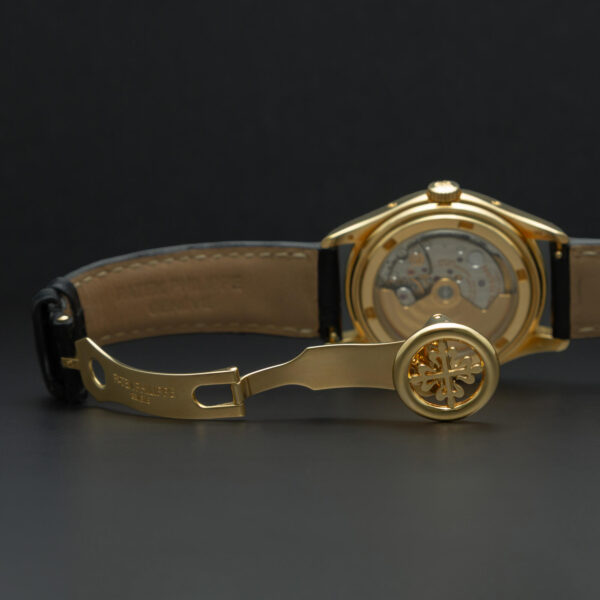Patek Philippe, Annual Calendar, 39mm, Ref. 5146J, Full Set, Grey Dial , Yellow Gold - immagine 9