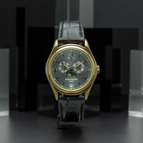 Patek Philippe, Annual Calendar, 39mm, Ref. 5146J, Full Set, Grey Dial , Yellow Gold