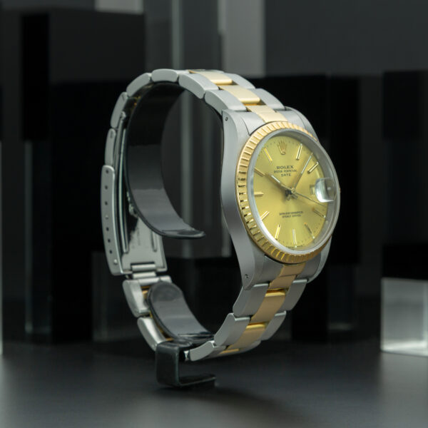 Rolex, Date 34mm, Ref. 15233, Champagne Dial, Year: 1989, Oyster Bracelet, Stainless Steel and Yellow Gold - immagine 4