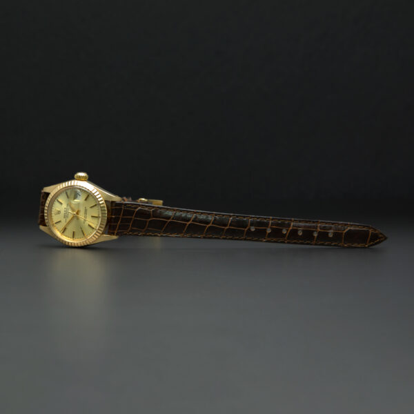 Rolex, Lady-DateJust 26mm, Ref. 6917, Champagne Dial, Year: 1972, Yellow Gold - immagine 6