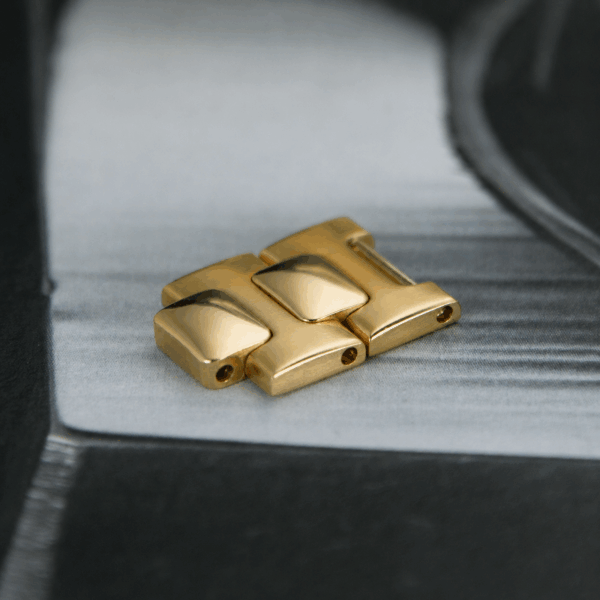 Link for Patek Philippe Ref. 4700, Yellow Gold - immagine 3
