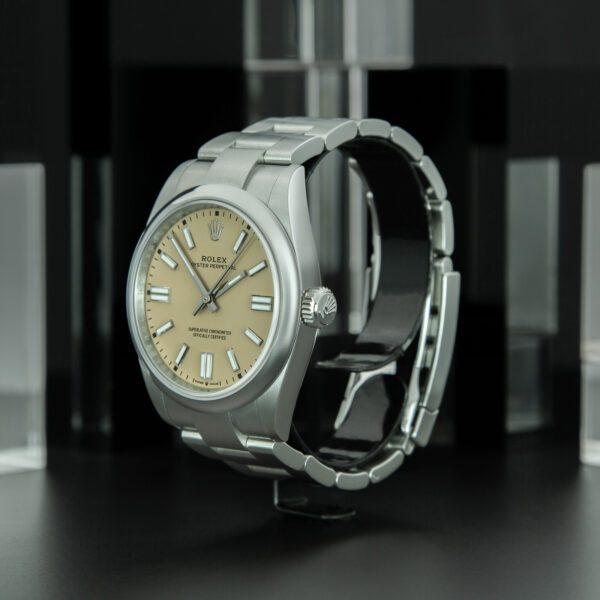 Rolex, Oyster Perpetual, 41mm, Ref. 134300, Beige Dial, Year: 2026, Full set, New, Wooden Card, Stainless Steel - immagine 3